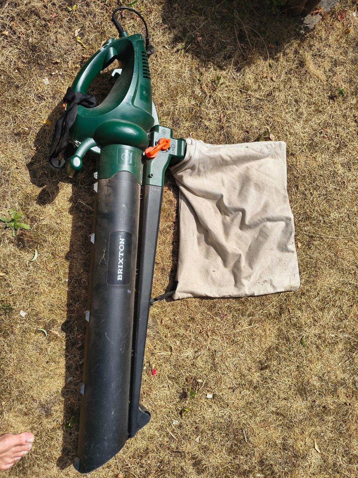 Brixton bladblazer/zuiger met opvangzak en draagriem., Tuin en Terras, Ophalen, Gebruikt, Brixton, Met opvangzak