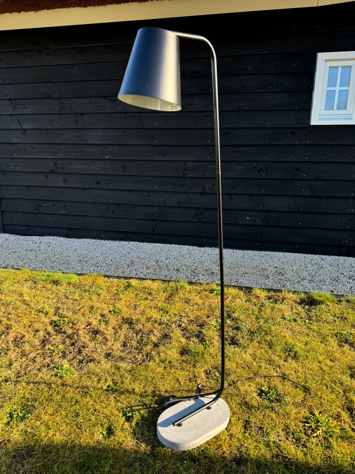 Vloerlamp staande lamp zwart staal beton, Ophalen, Zo goed als nieuw, 150 tot 200 cm