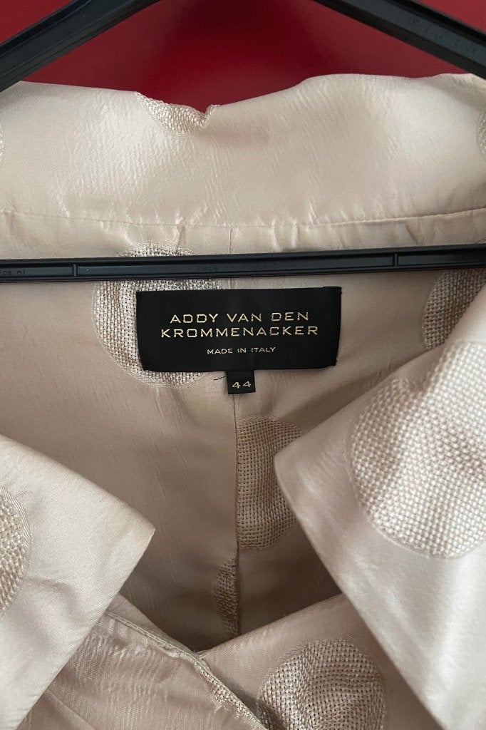 Jurk Addy van den Krommenacker, Kleding | Dames, Ophalen of Verzenden, Gedragen, Maat 38/40 (M), Beige