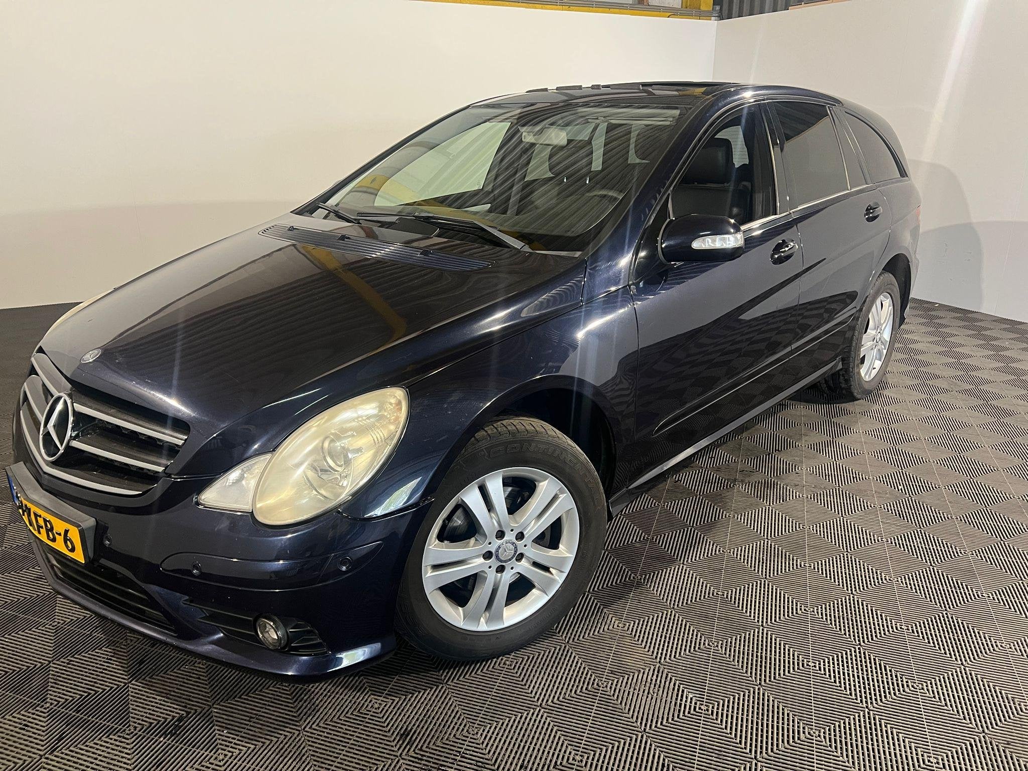 Mercedes-Benz R-klasse 280 CDI 7p., Auto's, Mercedes-Benz, Achterwielaandrijving, 190 pk, 2987 cc, 11 km/l