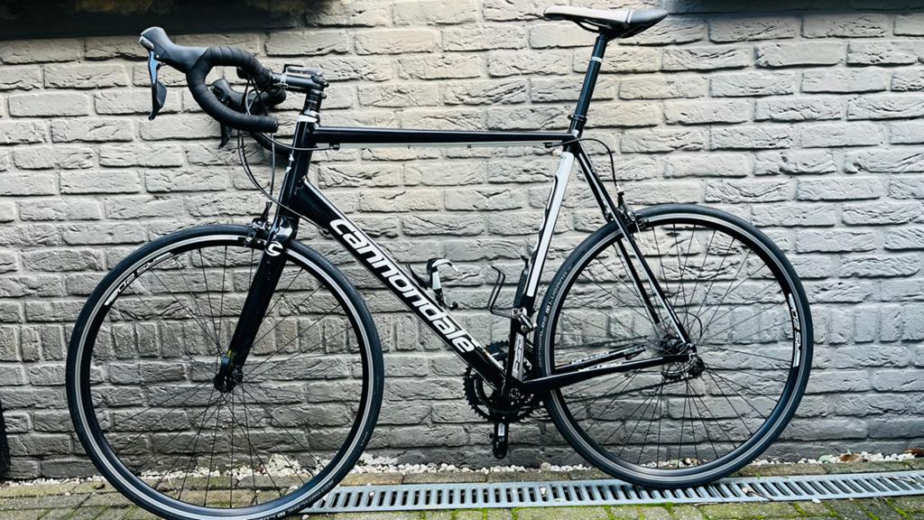 Racefiets Cannondale Caad 63 +CycleOps, Fietsen en Brommers, Fietsen | Racefietsen, Aluminium, Zo goed als nieuw, Meer dan 20 versnellingen