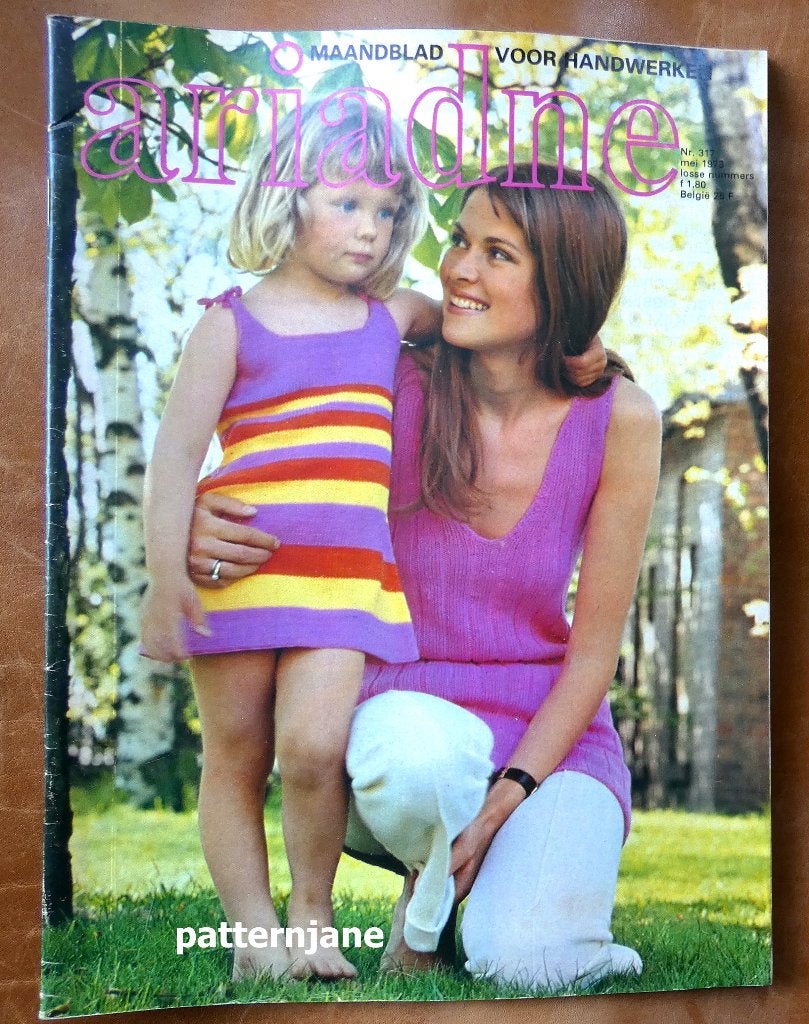 2 ARIADNE S UIT DE JAREN 70 (5/73 en 5/76) veel moois!, Verzenden, Zo goed als nieuw, Breien of Haken, Patroon of Boek
