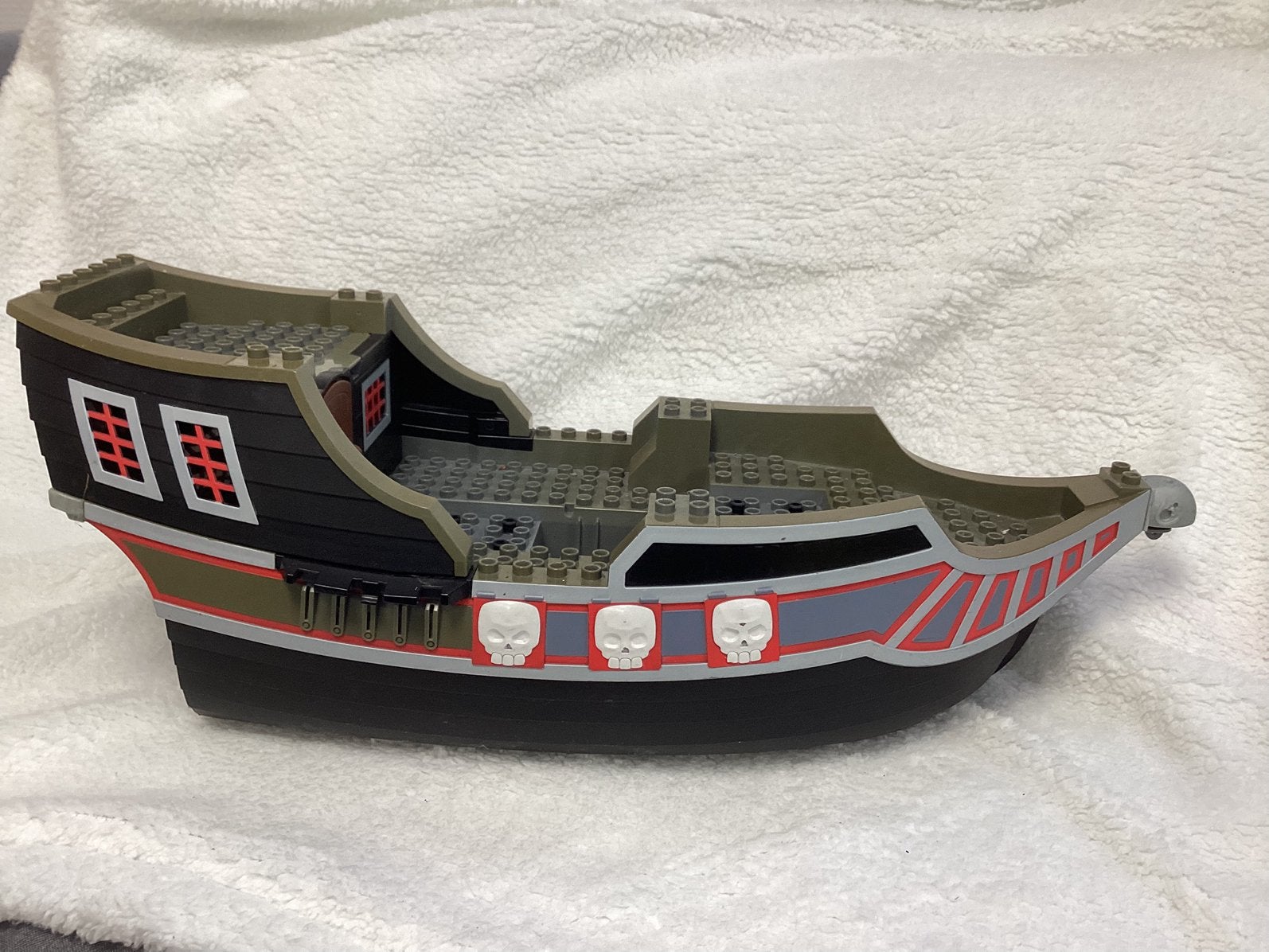 Duplo groot piratenschip, Ophalen of Verzenden, LEGO System A/S, Product.compliance@LEGO.com, Aastvej 1, 7190 Billund, Denemarken