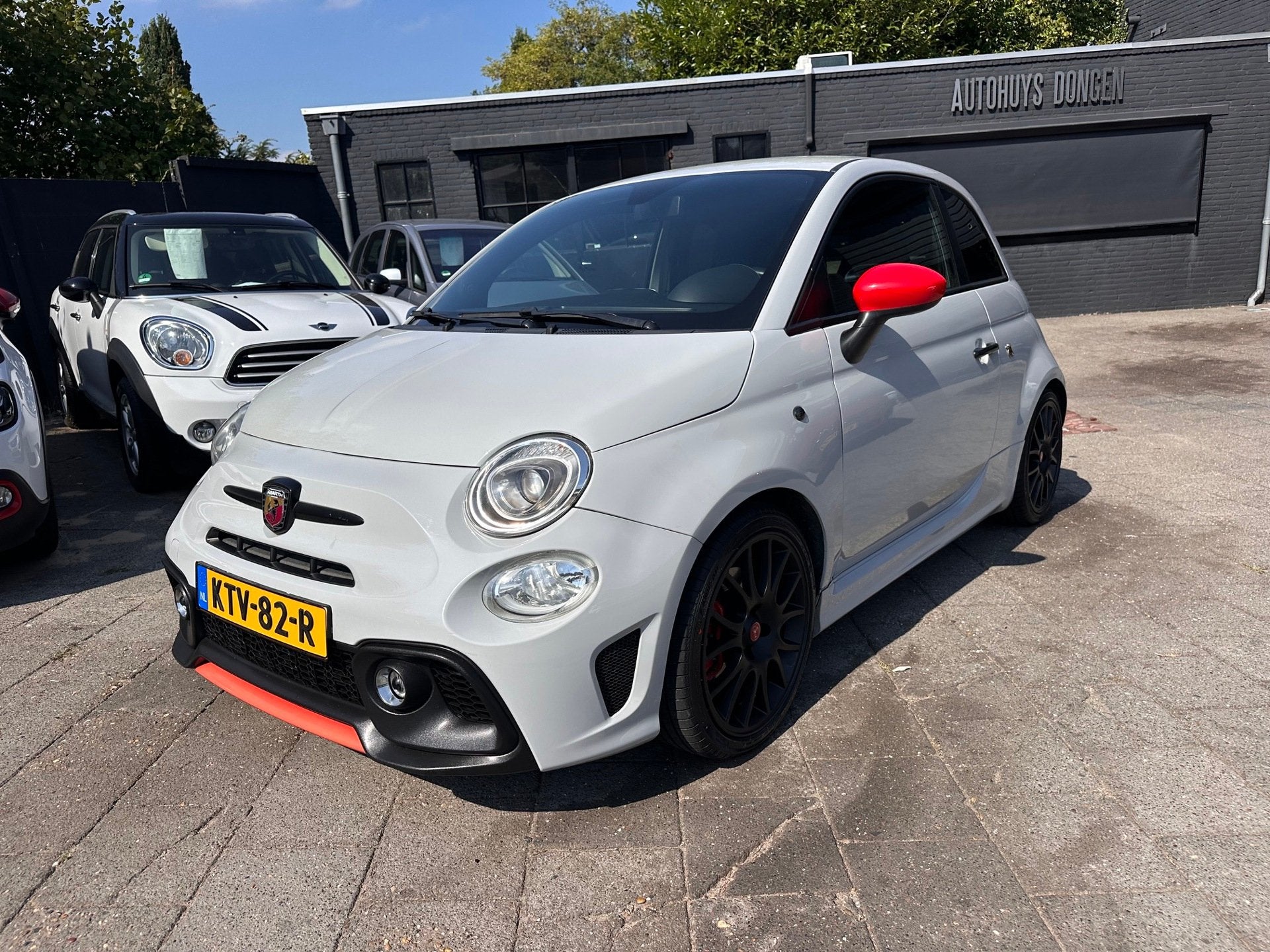 Fiat 500 1.4 T-Jet Abarth 595 Pista|160pk|Airco, Voorwielaandrijving, Dealer onderhouden, Gebruikt, Zwart