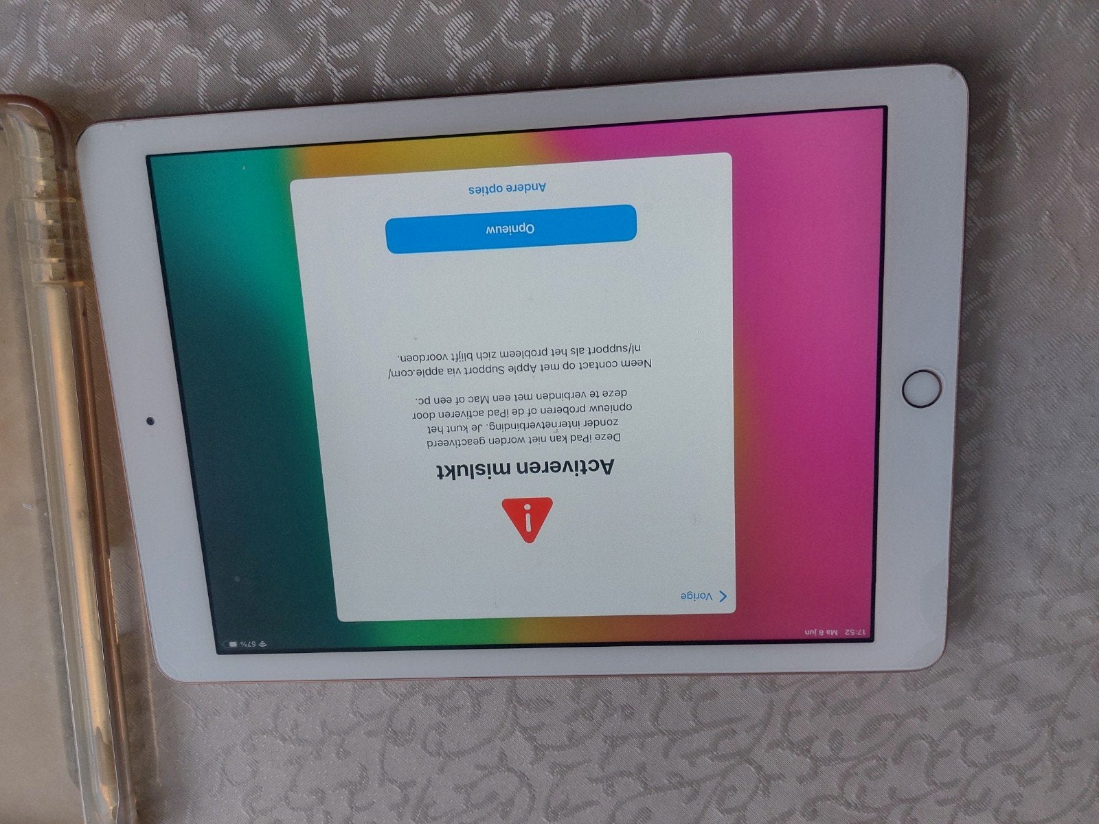 Apple iPad 6e generatie 32 gb(Goud) - Activatie mislukt, 10 inch, 32 GB, Apple iPad, Ophalen of Verzenden
