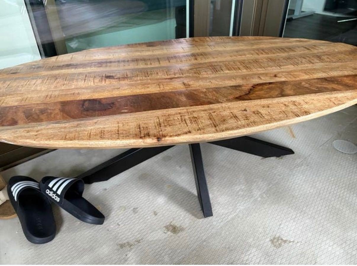Ovale salontafel mangohout met zwart metalen onderstel, Overige houtsoorten, Gebruikt, Industrieel, Modern, 150 tot 200 cm
