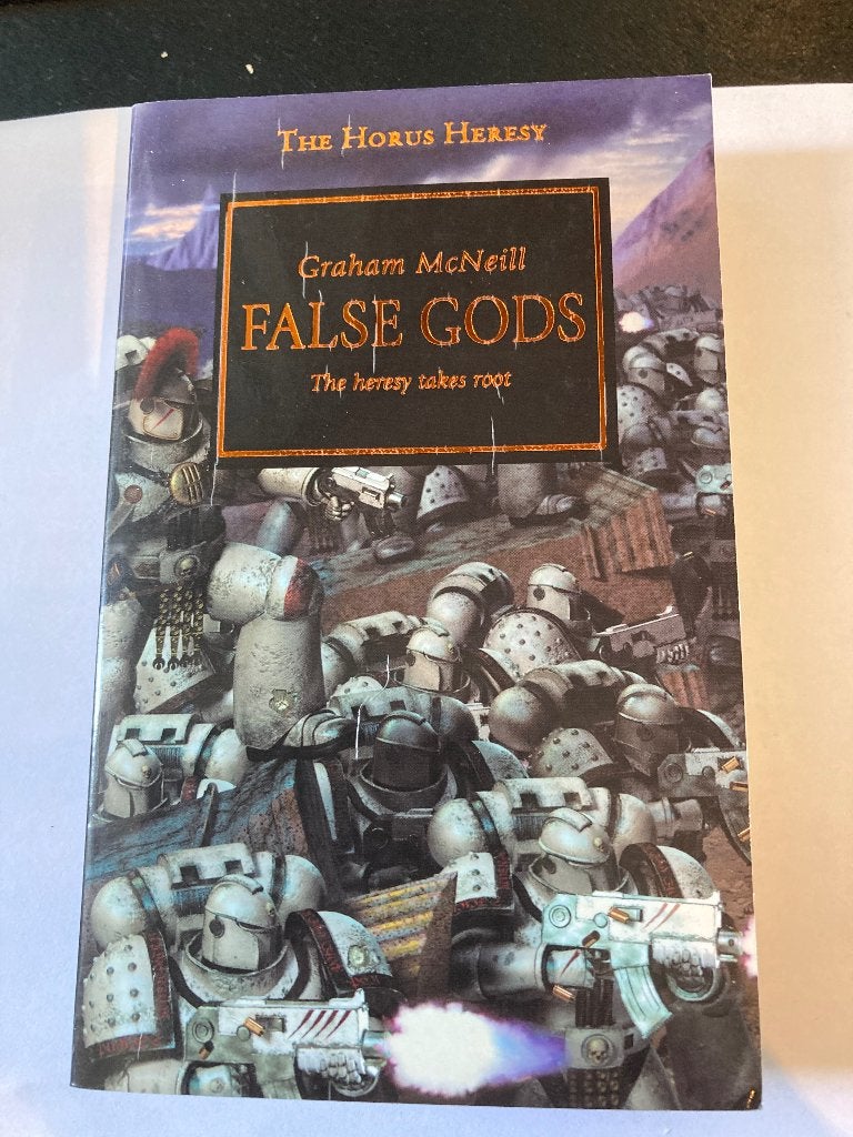 The Horus Heresy, False Gods, Boek 2, Ophalen of Verzenden, Zo goed als nieuw, Graham McNeill