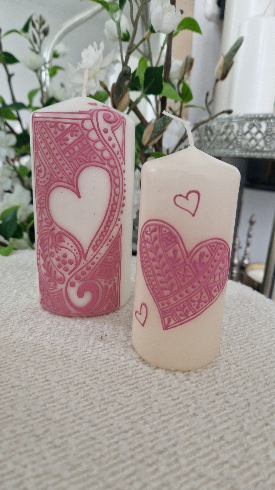 Set van 2 handgemaakte kaarsen met hartjesdesign, Meerkleurig, Ophalen of Verzenden, Kaars, Was
