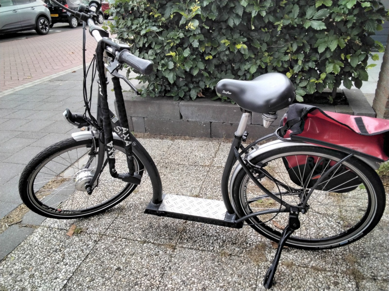 Sitgo Elektrische Loopfiets met zadel als Nieuw met Extra'sI, Fietsen en Brommers, Steps, Zo goed als nieuw, Elektrische step (E-scooter)