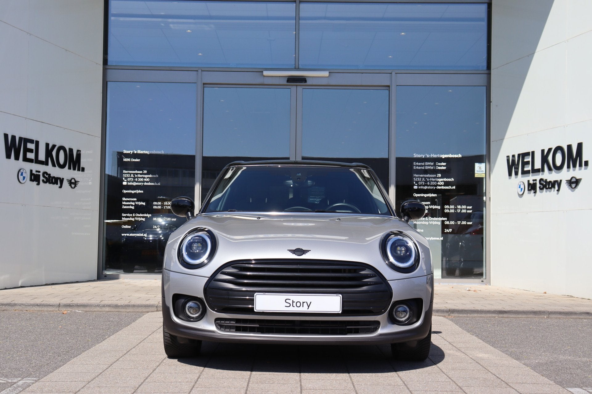 MINI Clubman Cooper Classic Automaat / Comfortstoelen / Comf, 12 maanden, Gebruikt, Origineel Nederlands, Zilver of Grijs