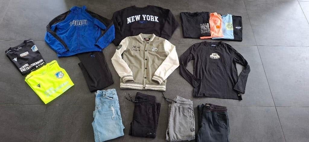 Kinderkleding maat 152/158. Merk broeken/truien/shirts/sport, Overige typen, Ophalen of Verzenden, Zo goed als nieuw, Jongen