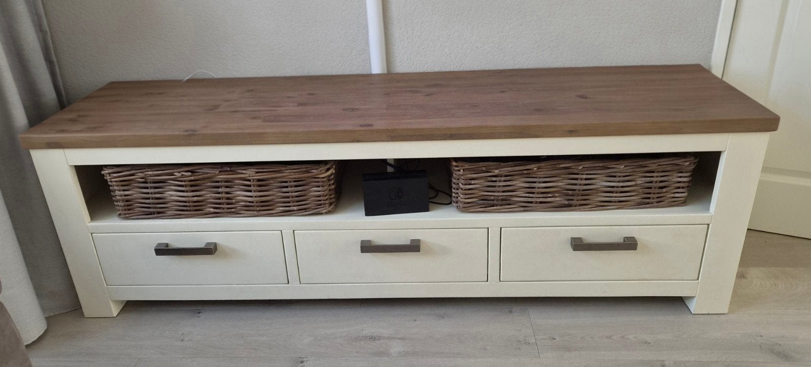 Keukentafel, tv meubel en bijzettafeltjes, Ophalen, Gebruikt, 25 tot 50 cm, Minder dan 100 cm