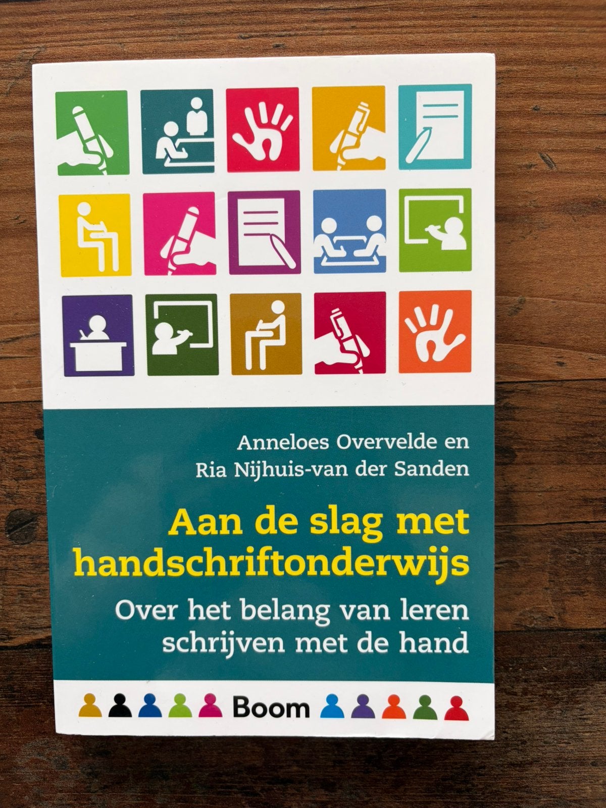 Anneloes Overvelde - Aan de slag met handschriftonderwijs, Boeken, Anneloes Overvelde; Ria Nijhuis-Van der Sanden, Zo goed als nieuw