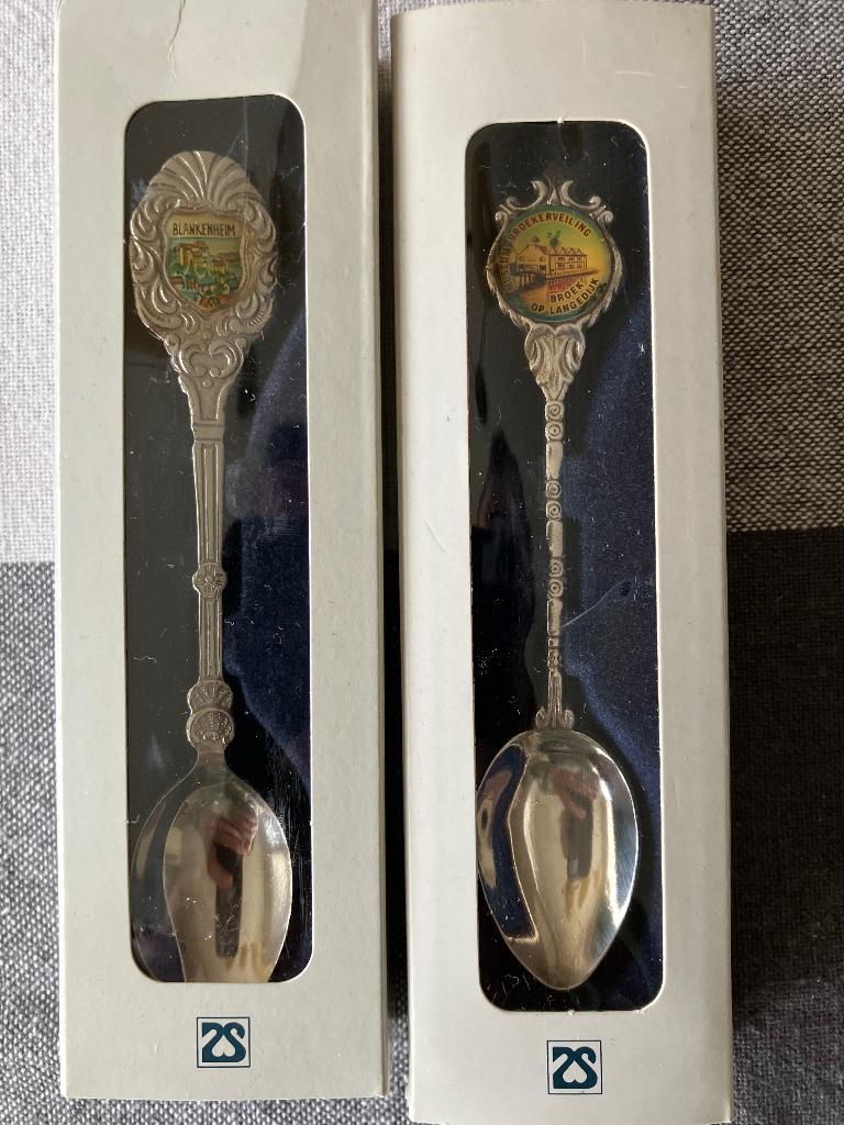 Lepeltjes, Ophalen of Verzenden