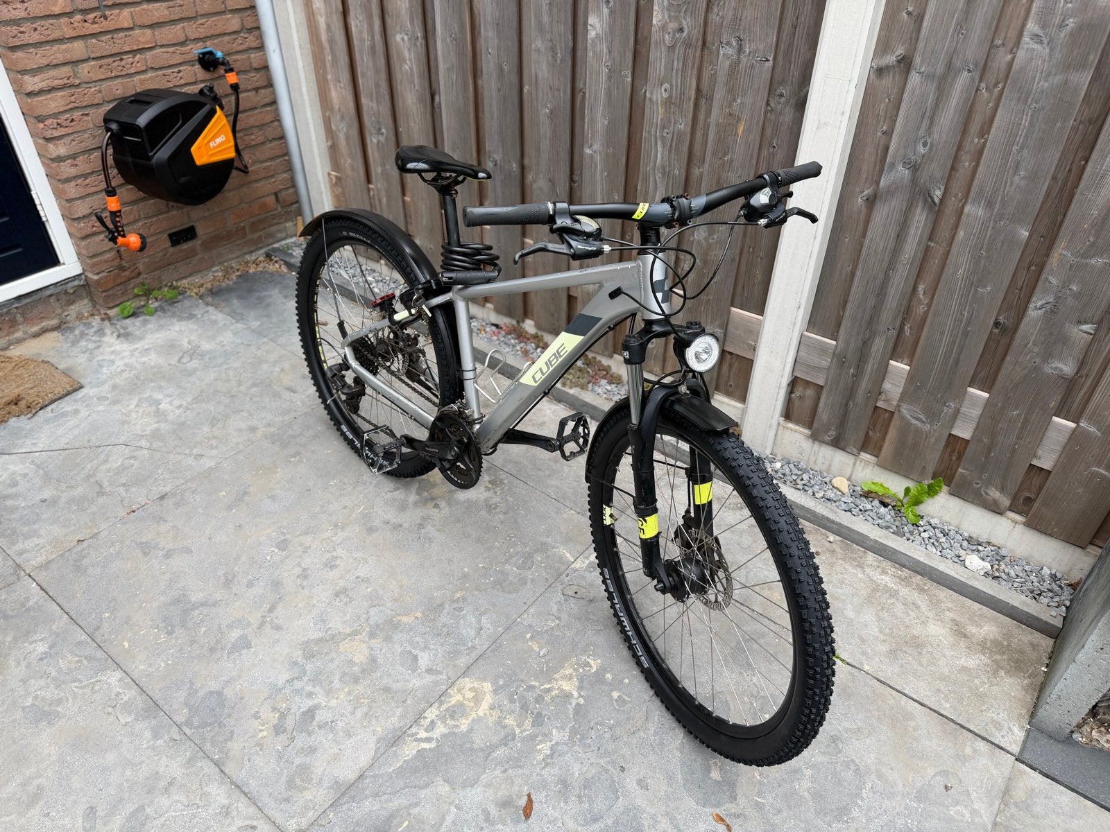 Cube Aim 16 inch fiets, 27,5 inch velgen, nieuwe Schwalbe ba