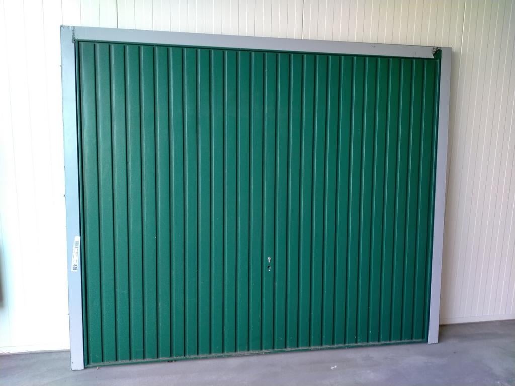 Hormann kanteldeur garagedeur Berry N80 2375 x 2000mm, Doe-het-zelf en Verbouw, Deuren en Horren, Ophalen, 120 cm of meer, Garagedeur