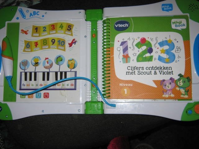 Vtech magiboek, Ophalen of Verzenden, Zo goed als nieuw, Taal en Lezen, Met licht