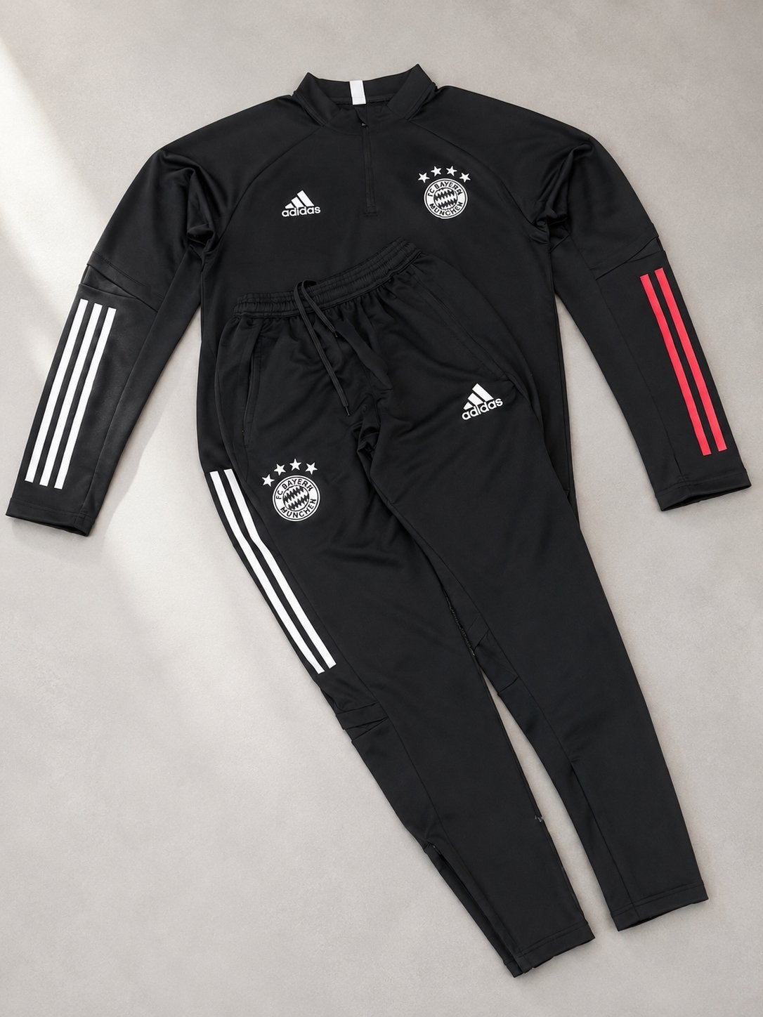 Adidas FC Bayern München Trainingspak Zwart Maat S, Zwart, Overige typen, Ophalen of Verzenden, Zo goed als nieuw