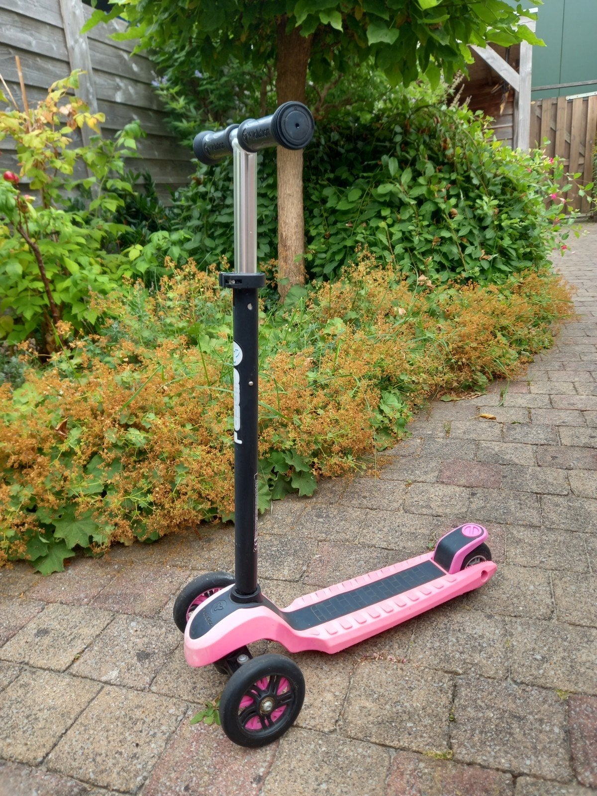 stepje van het merk Y- volution, Ophalen, Gebruikt, Gewone step, Y- Volution