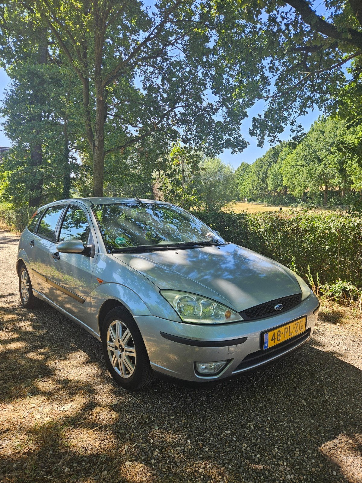 Prachtige Ford Focus MK1 2004 1.6 LEER! AIRCO! 2de eigenaar, 1596 cc, Zwart, 4 cilinders, 49 €/maand