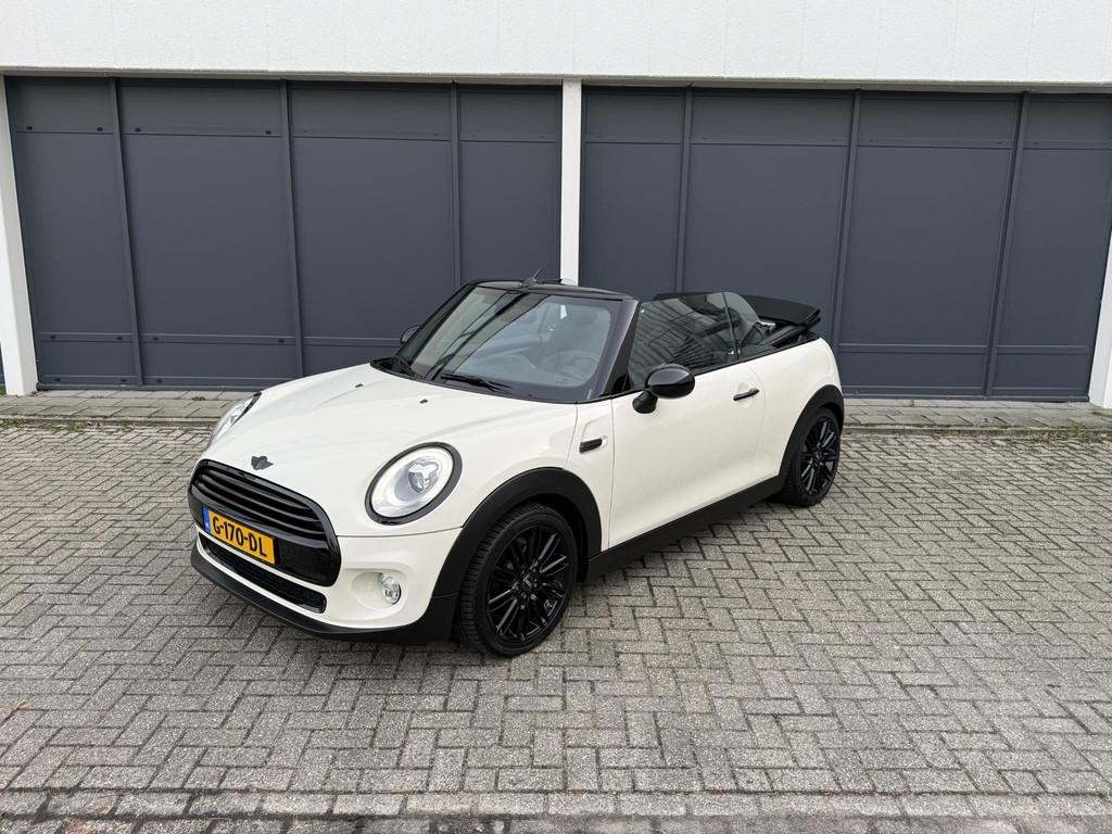Mini Mini Cabrio 1.5 Cooper Cruise|JCW|Keyless|Stoelverwarmi, Auto's, Mini, Voorwielaandrijving, 136 pk, Gebruikt, Bluetooth