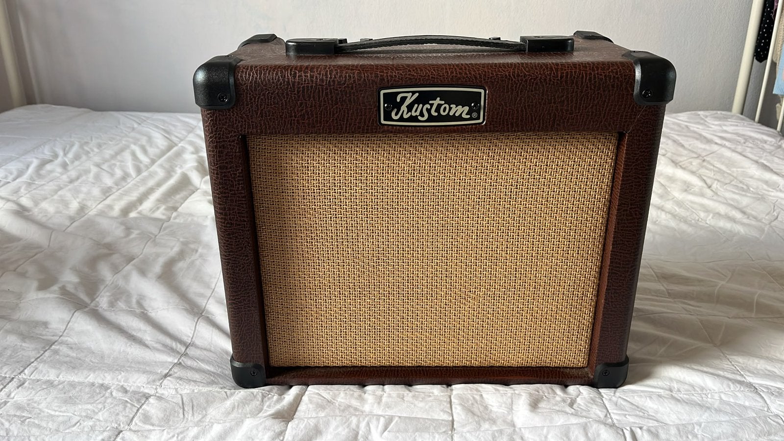 Kustom Sienna 16Pro Akoestische Versterker + koptelefoon, Muziek en Instrumenten, Ophalen, Zo goed als nieuw, Gitaar, Minder dan 50 watt