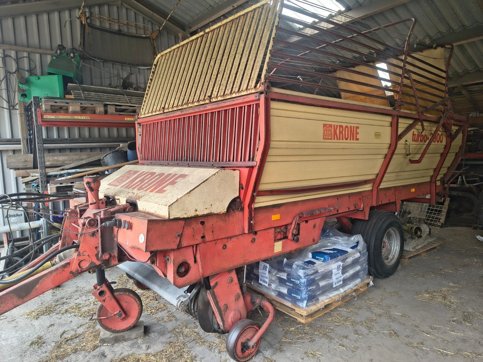 Krone Turbo 2900 opraapwagen, Ophalen, Akkerbouw, Oogstmachine