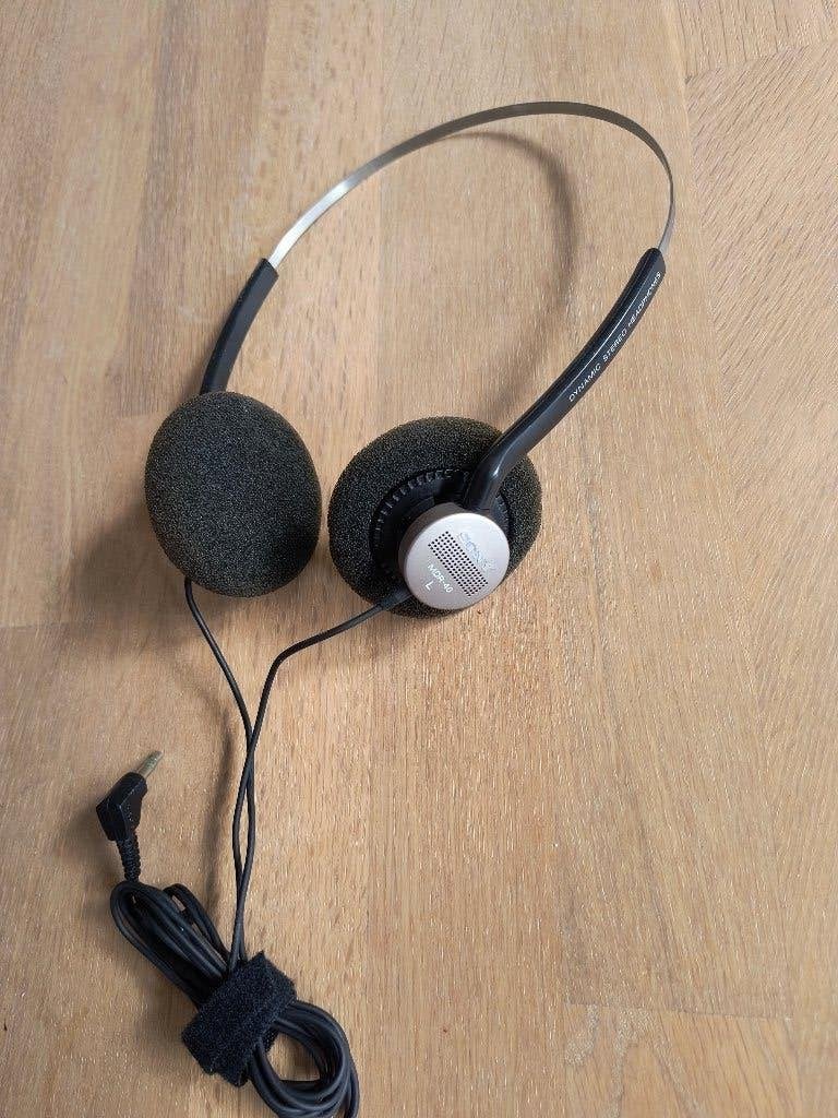 Sony koptelefoon MDR-40, Ophalen of Verzenden, Zo goed als nieuw, Sony