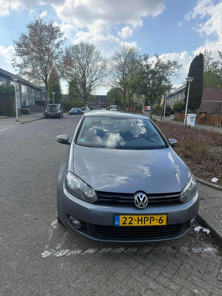 Volkswagen Golf 1.4 16V 59KW 5D 2009 Grijs, Auto's, Voorwielaandrijving, 4 cilinders, Origineel Nederlands, 1117 kg