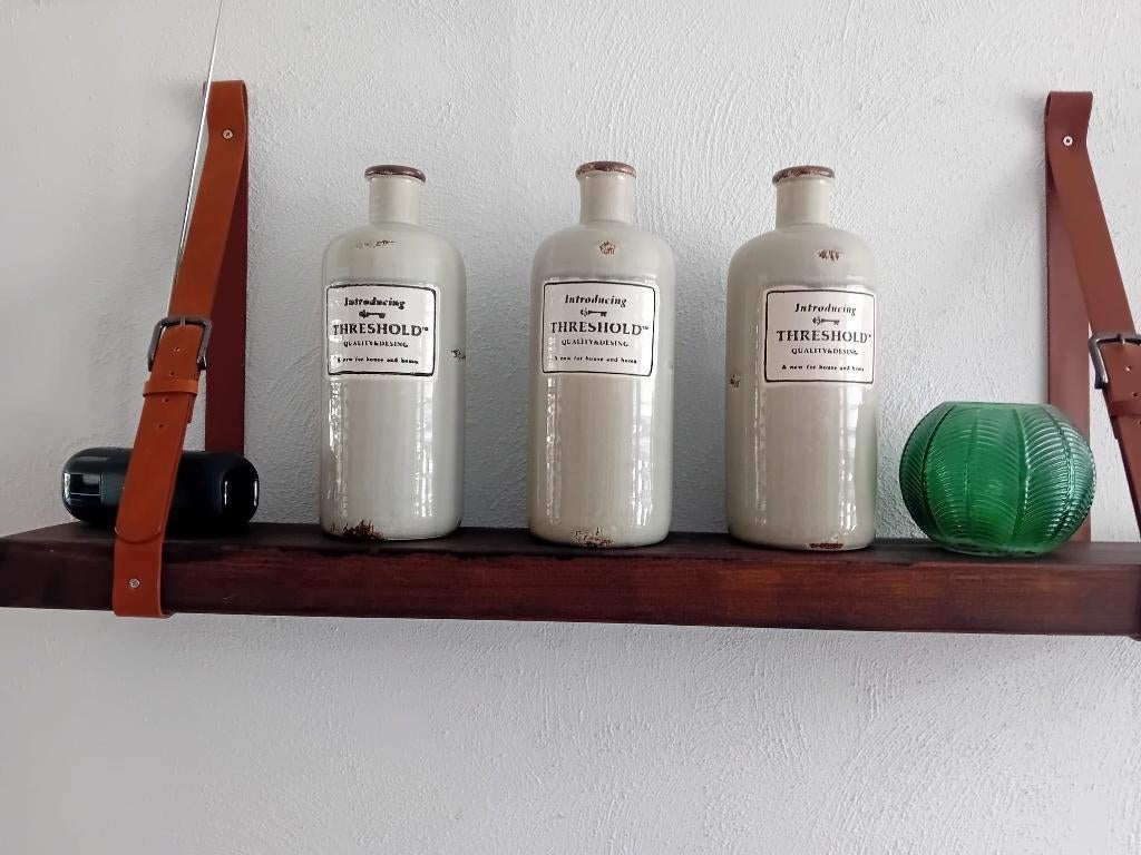 Twee (decoratie) planken, Doe-het-zelf en Verbouw, Hout en Planken, Ophalen, Minder dan 25 mm, Nieuw, Plank