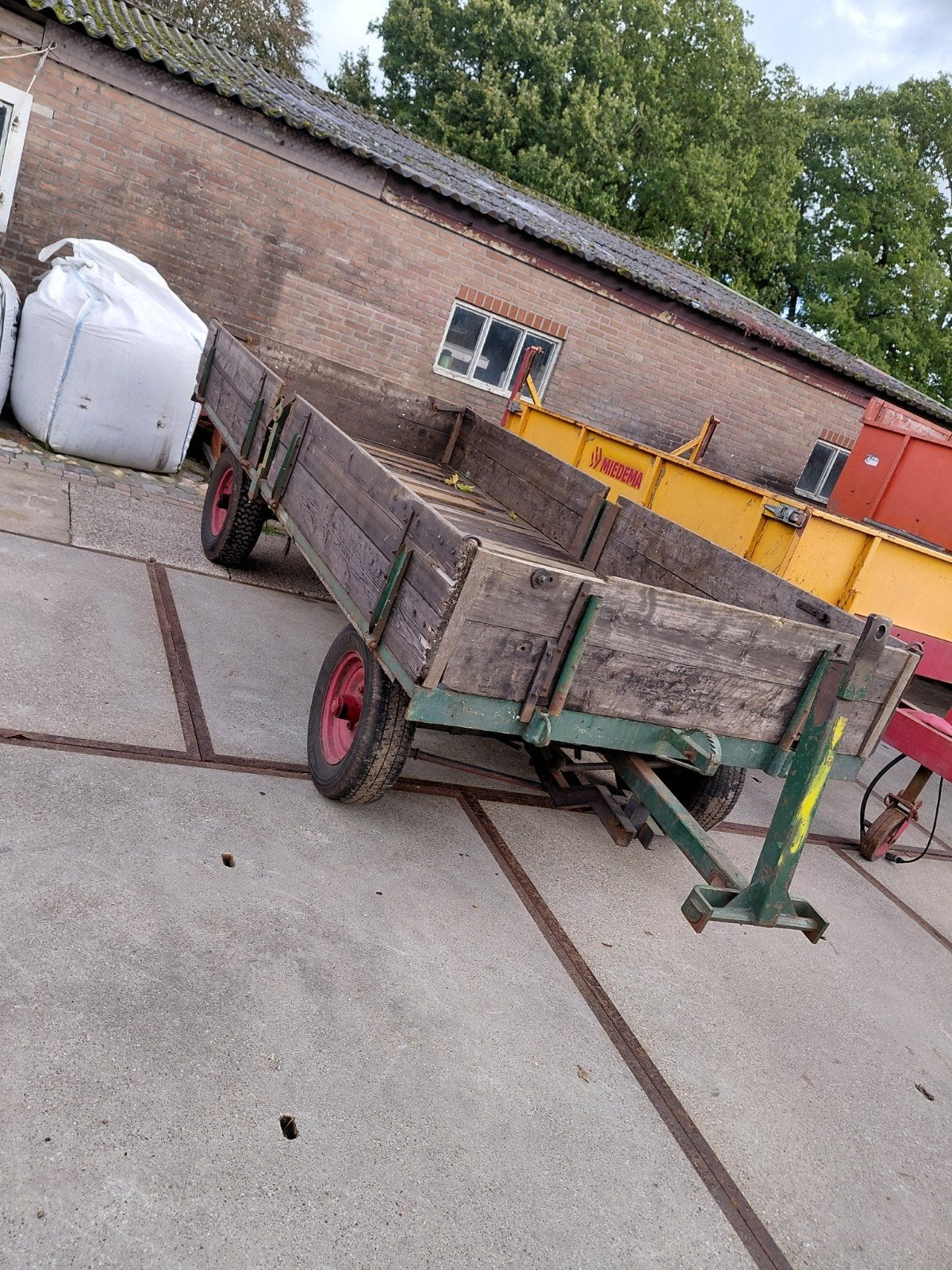 Robuuste aanhanger met houten zijwanden, Doe-het-zelf en Verbouw, Ophalen, Gebruikt, Transportkar