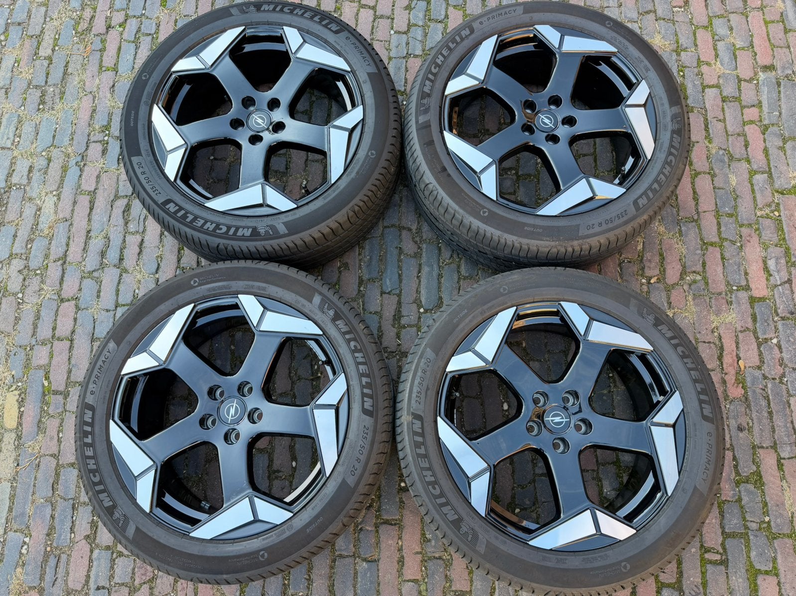 DEMO set 20” Opel Grandland B 2026 velgen + Michelin banden, Banden en Velgen, Nieuw, Ophalen of Verzenden, 235 mm