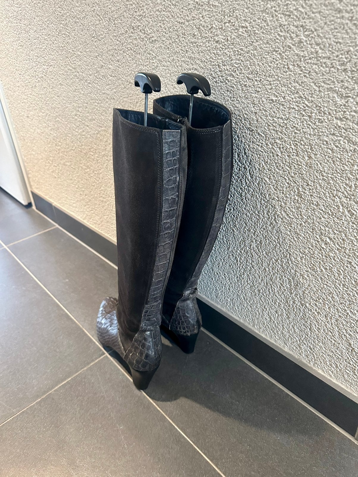 Nalini croco laarzen maat 39, Kleding | Dames, Schoenen, Nalini, Hoge laarzen, Zwart, Ophalen of Verzenden