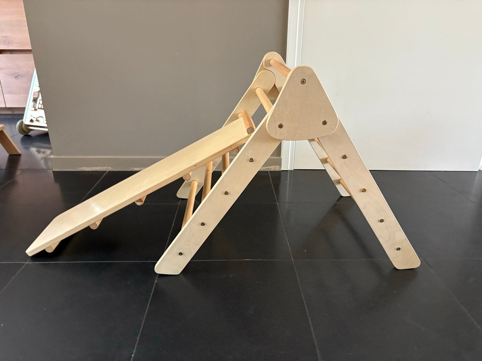 Pikler Driehoek Klimrek met Glijbaan - Houten Speelgoed, Ophalen, Zo goed als nieuw, Jongen of Meisje