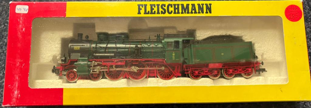 Fleischmann 4800 H0 Stoomlocomotief P8 van de KPEV, Hobby en Vrije tijd, Gebruikt, Fleischmann, Ophalen of Verzenden, Gelijkstroom