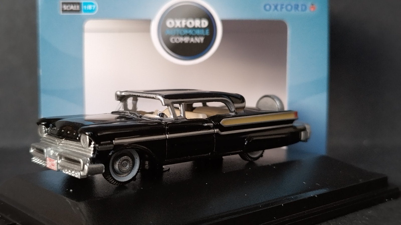 Mercury Montclair 1957 tuxedo Black 1:87 Oxford Diecast Pol, Overige merken, Auto, Verzenden, Nieuw