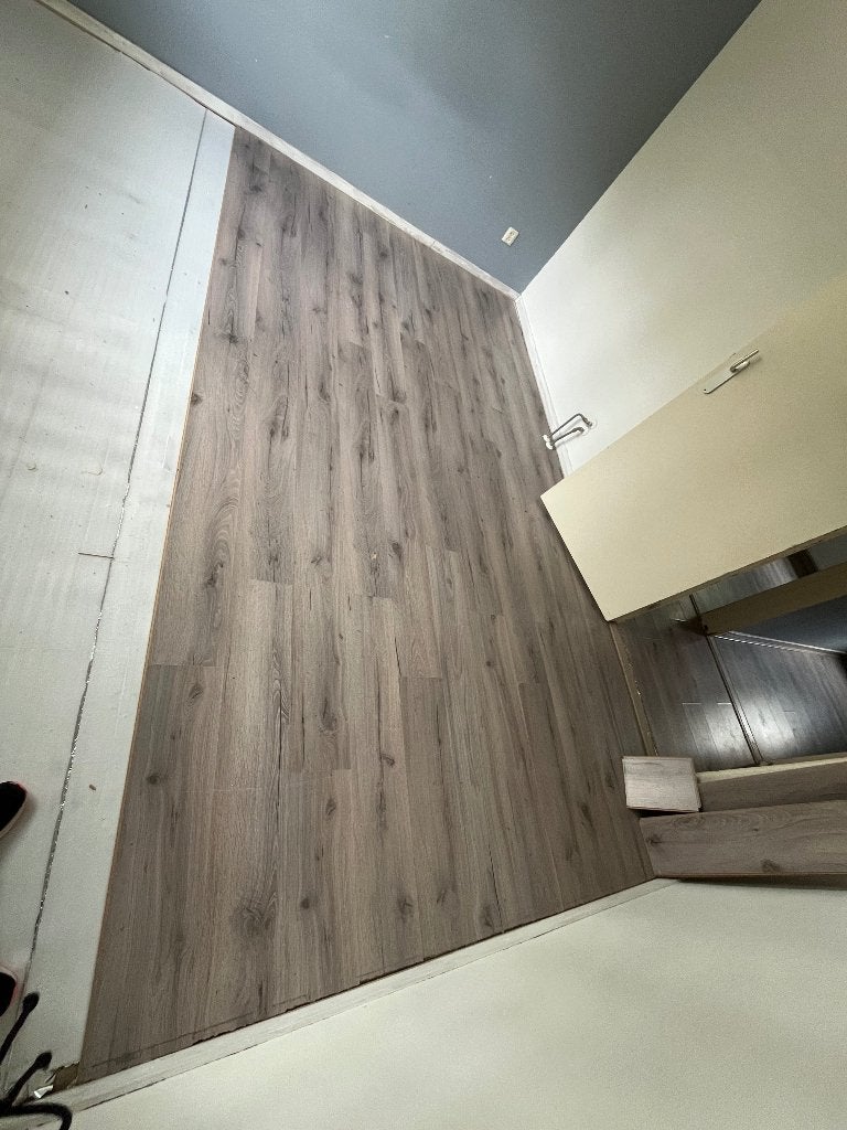 Gratis afhalen laminaat, Ophalen, 50 tot 150 cm, 10 m² of meer, 10 tot 30 cm