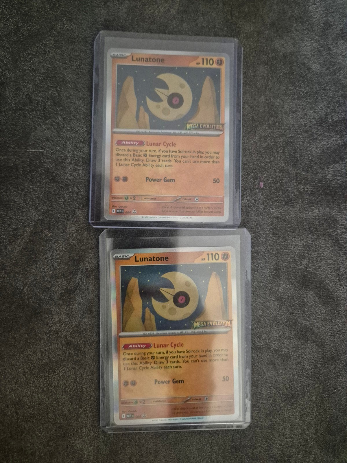 Pokémon Kaart Lunatone 110 HP - Mega Evolution, Ophalen of Verzenden, Zo goed als nieuw, Meerdere kaarten