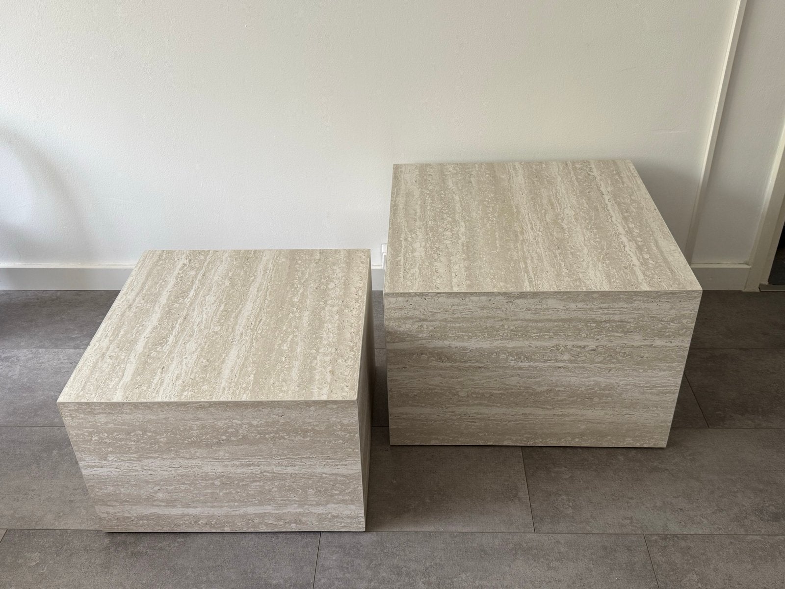 Salontafel Rolsted Jysk - Travertijn (2 stuks), Ophalen, Overige materialen, Gebruikt, Vierkant