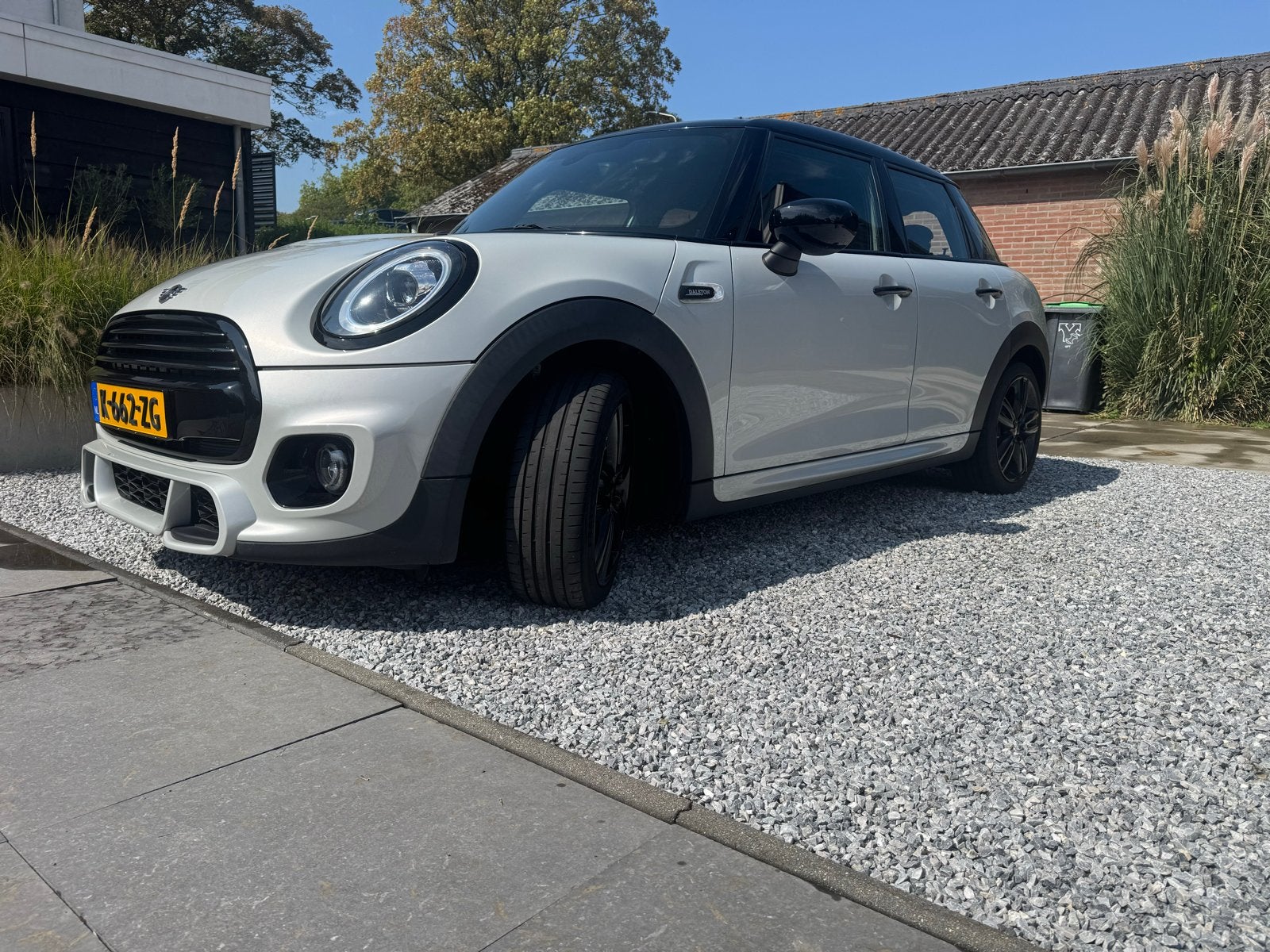 Mini Cooper Camden Edition JWC pakket 5-deurs  Automaat 2021, Auto's, 136 pk, Zwart, Origineel Nederlands, Particulier