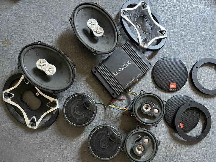 JBL en Philips speakers, Auto diversen, Ophalen of Verzenden, Gebruikt