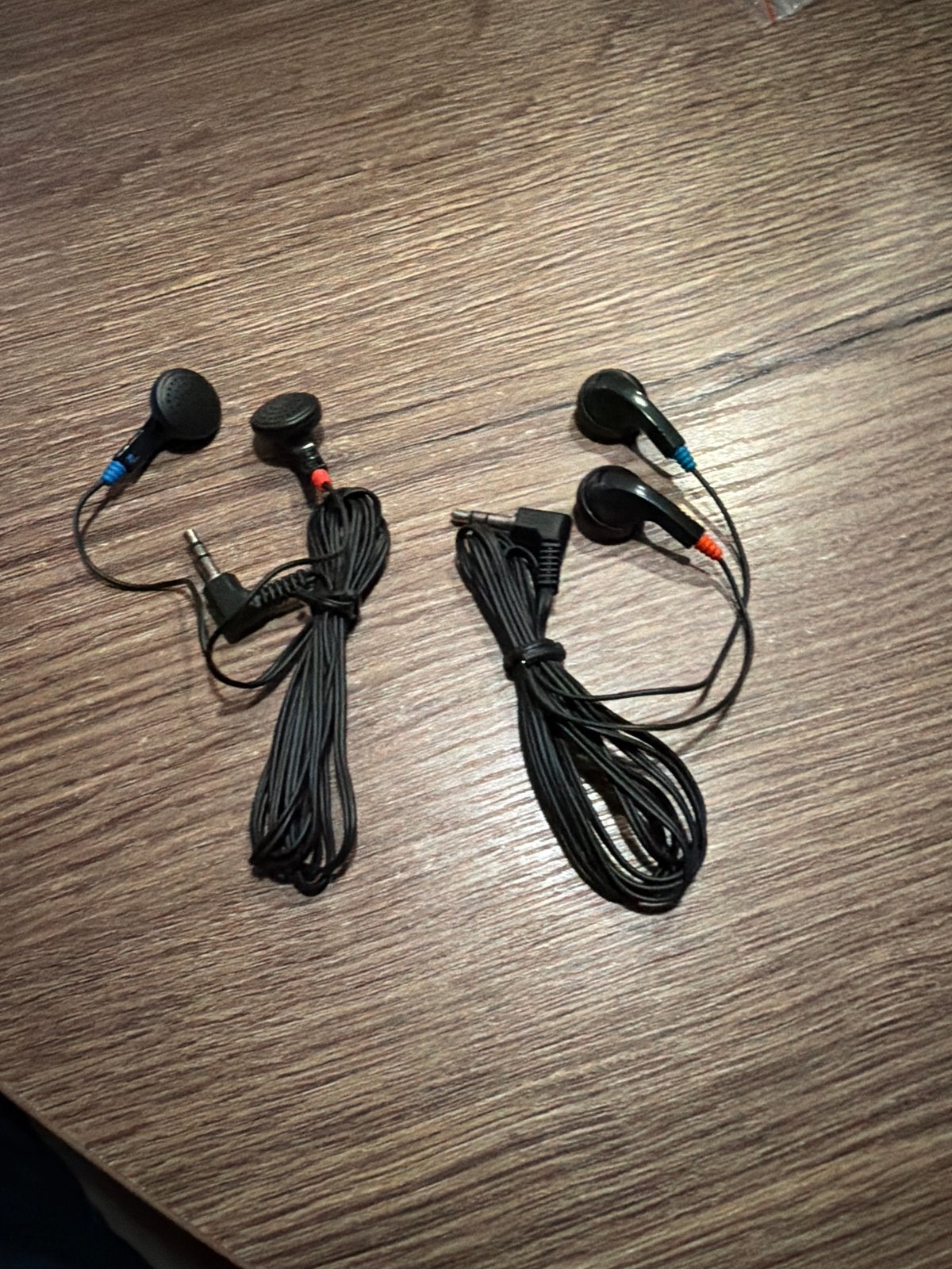 Nintendo Gameboy nieuwe in-ear oordopjes, Ophalen of Verzenden, Nieuw, In-ear, Zwart