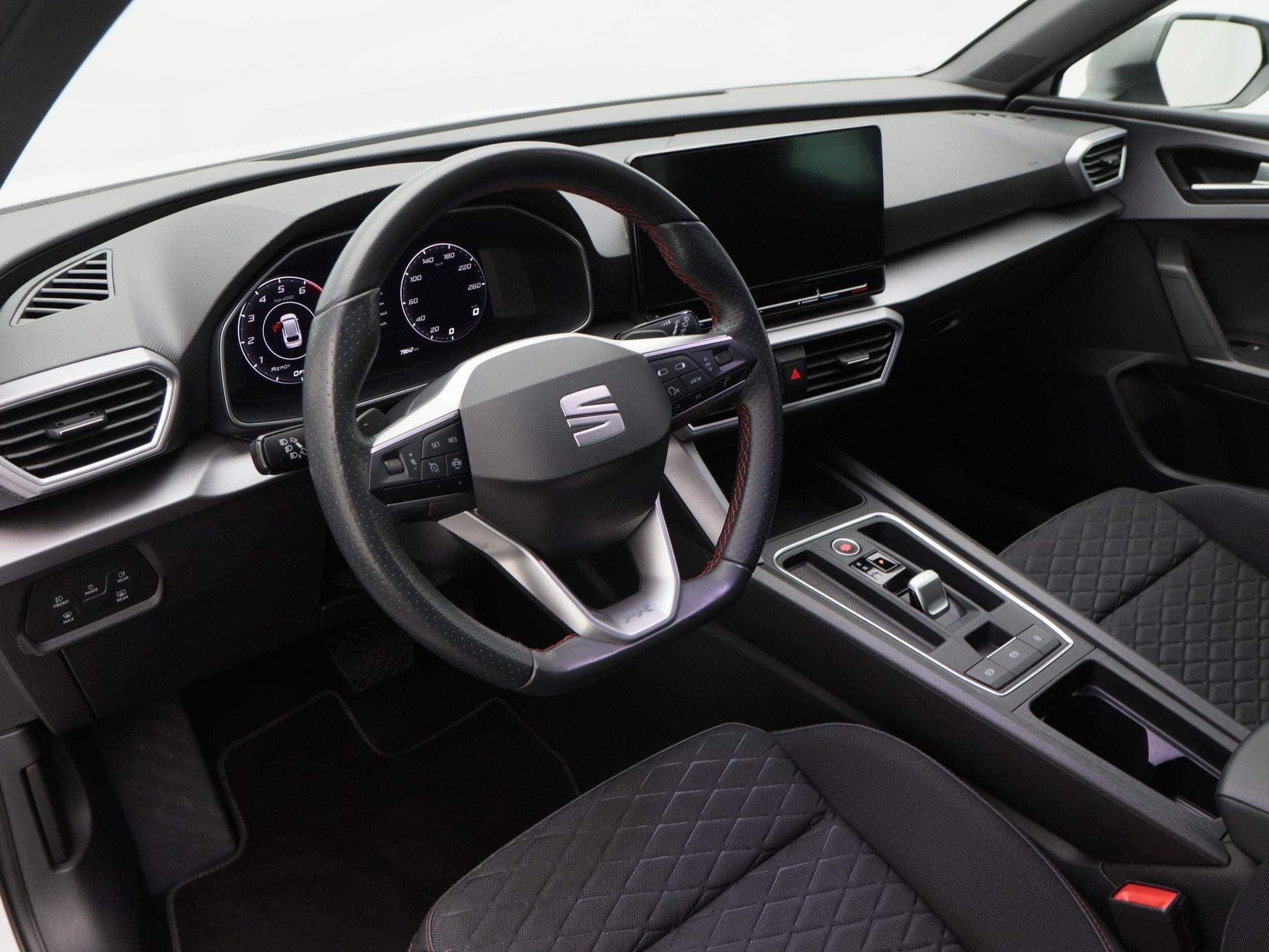SEAT Leon Sportstourer 1.0 eTSi 110 Pk Automaat FR Business, Stof, Gebruikt, 700 kg, Leon