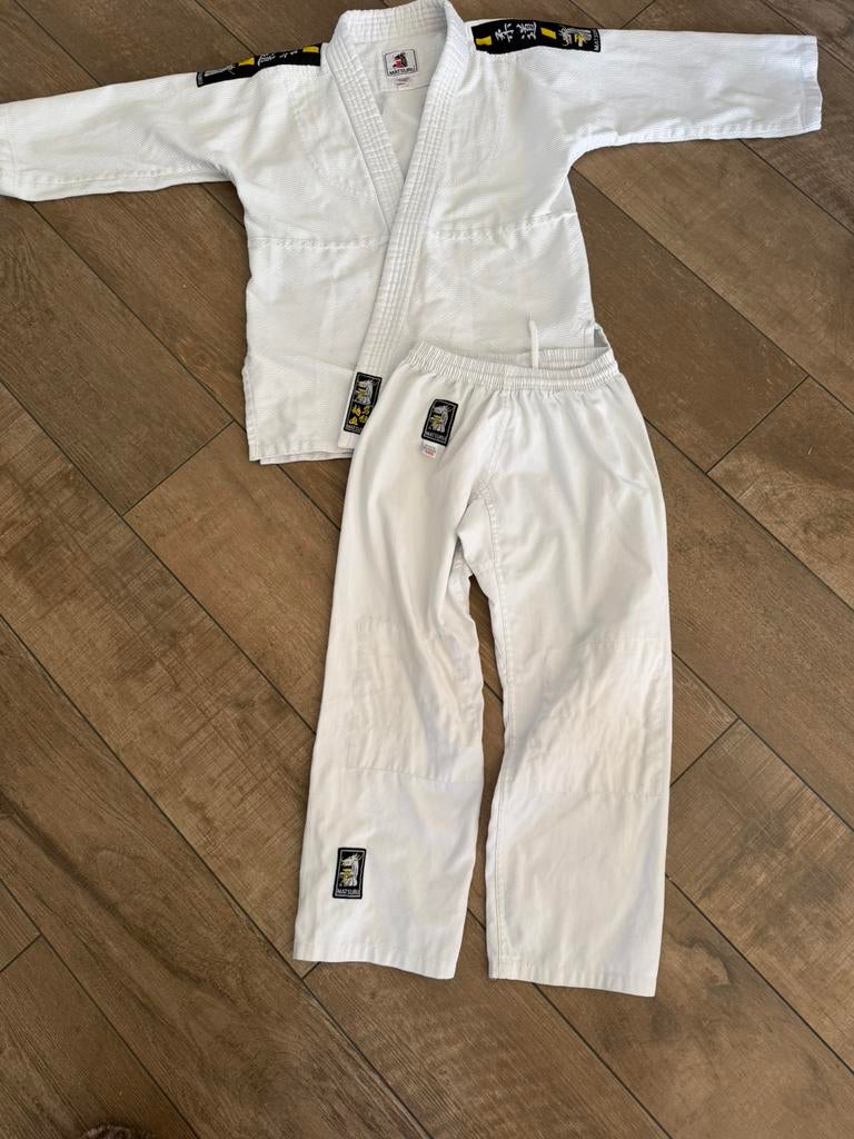 Judopak Matsuru maat 140, Sport en Fitness, Gebruikt, Maat XS of kleiner, Judo, Vechtsportpak