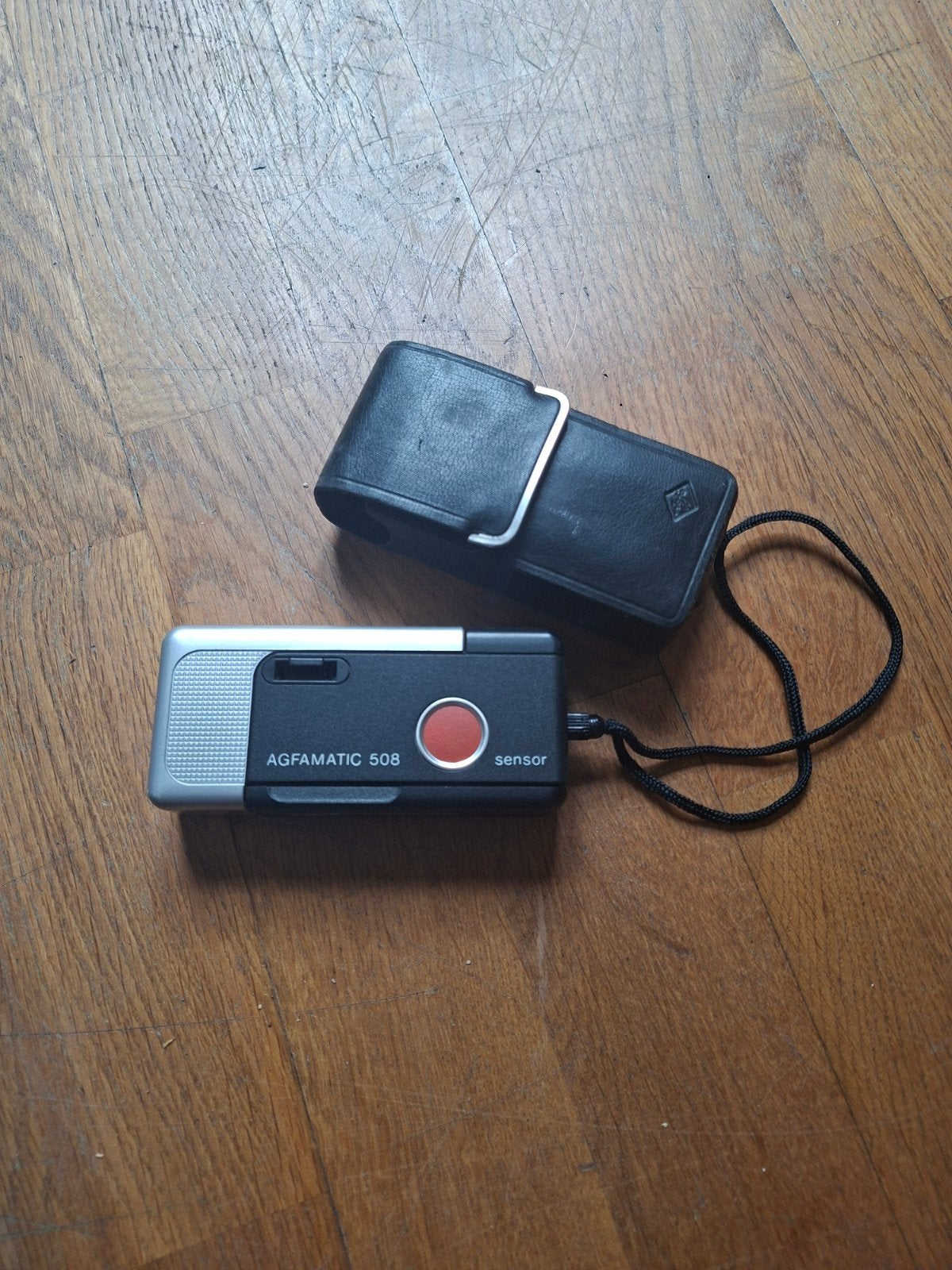 Agfamatic 508 Pocket camera met hoesje, Ophalen, Gebruikt, Compact, Overige Merken