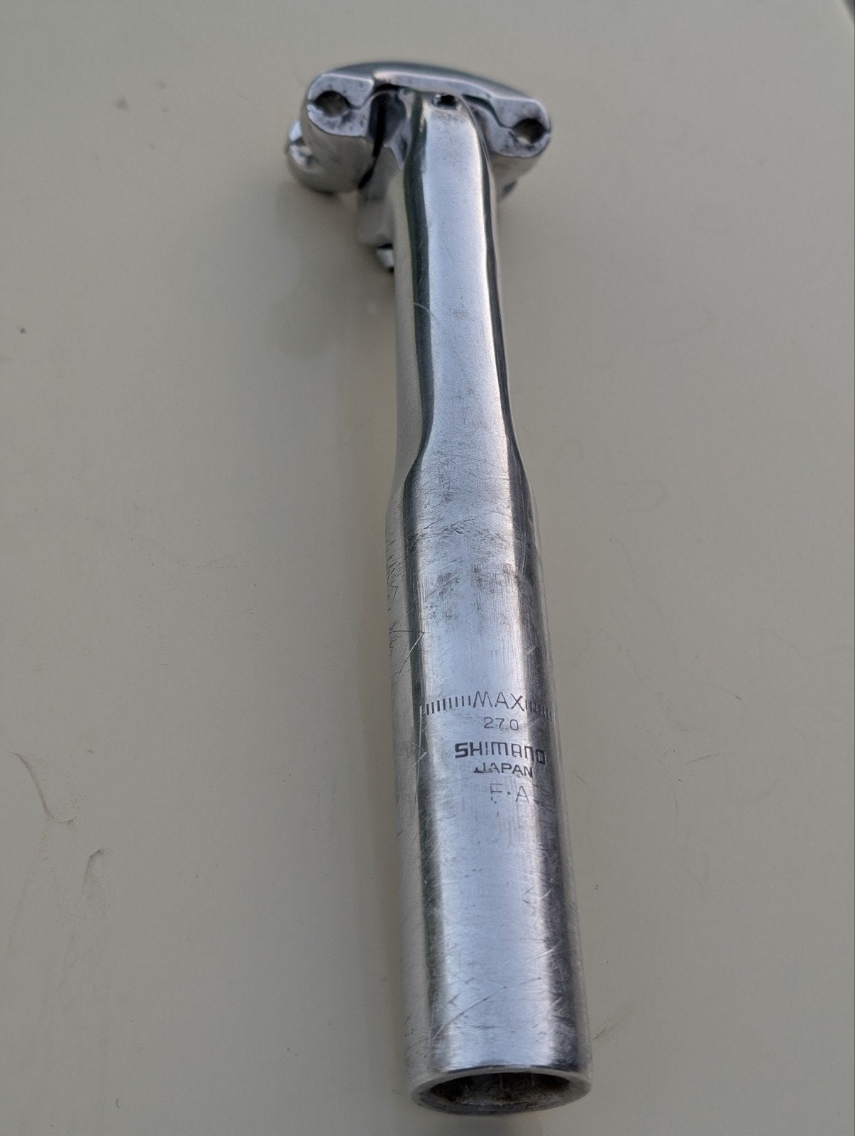 Shimano 600ax zadelpen 27.0, Fietsen en Brommers, Fietsonderdelen, Gebruikt, Shimano, Shimano, Shimano