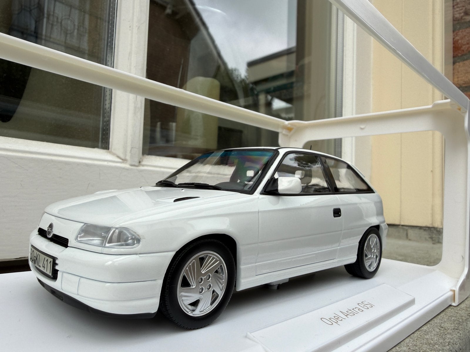 1:18 Opel Astra GSi Casablanca Wit 1991 Norev 183673, Auto, Norev, 70-72 Av. de Bohlen, Vaulx-en-Velin, 69120, France, Norev
