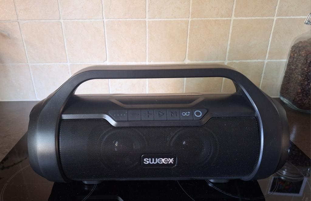 SWEEX PARTY BOX SPEAKER, Ophalen of Verzenden, 120 watt of meer, Overige typen, Overige merken