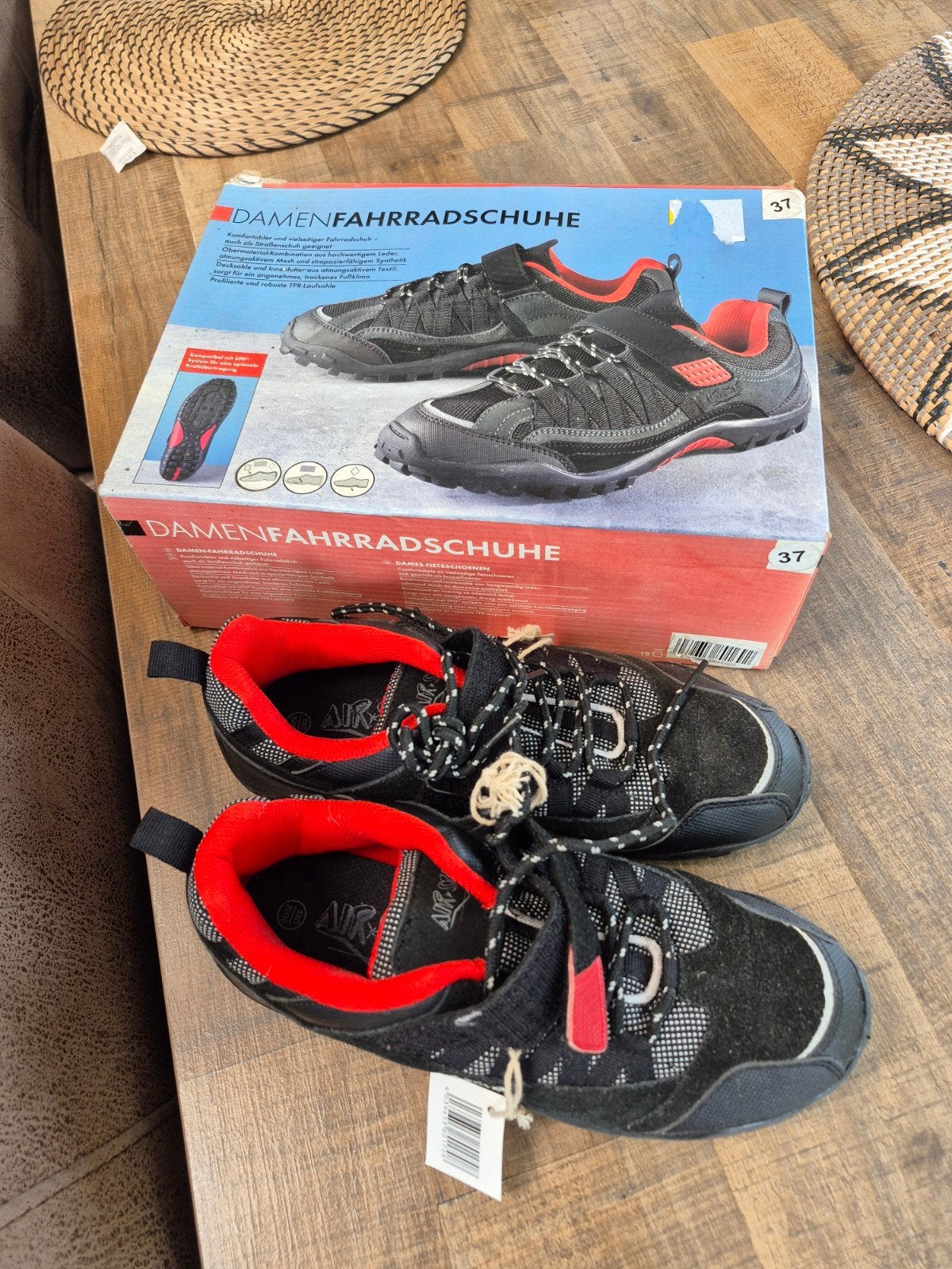 Dames fietsschoenen maat 38 - Comfortabel en veelzijdig, Schoenen, Nieuw, Overige maten, Ophalen of Verzenden