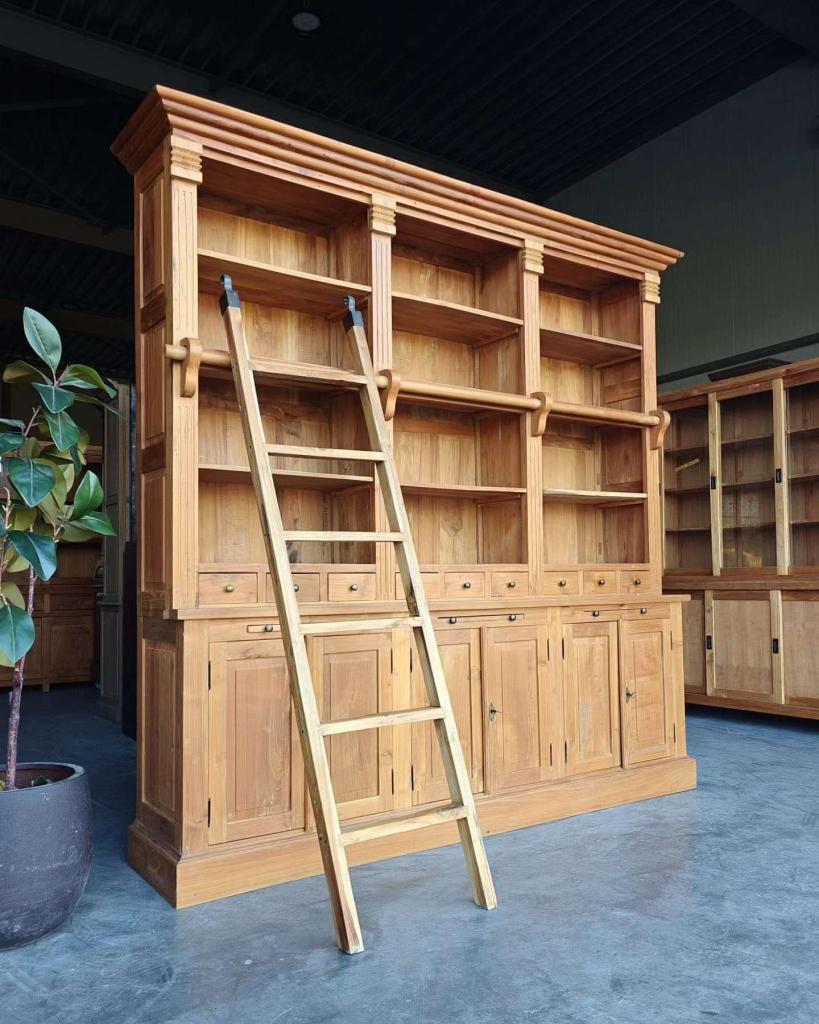 Grote teakhout Boekenkast | Bibliotheekkast | Ladder #0528, Niet ingevuld, Gebruikt, Met deur(en), 200 cm of meer